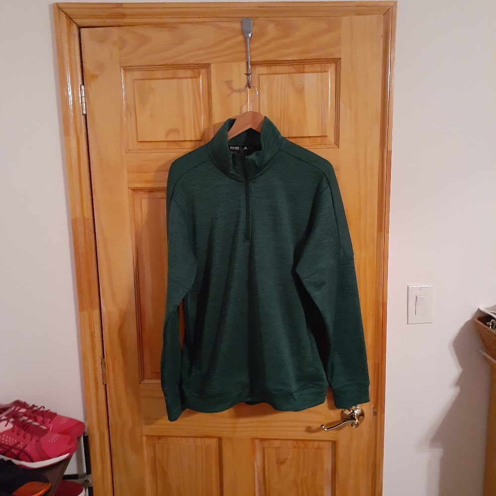 Men's athletic shirt
